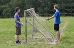 Kocour a Myšák staví brány na fotbal
